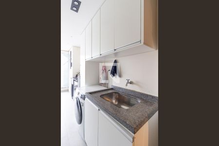 Apartamento à venda com 75m², 2 quartos e 1 vagaÁrea de Serviço