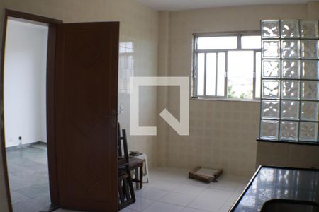 Apartamento à venda com 76m², 2 quartos e 1 vagaCozinha e Área de Serviço