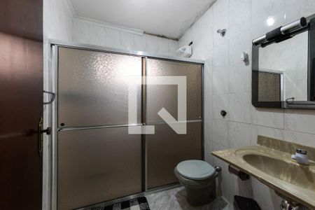 Casa à venda com 148m², 3 quartos e 3 vagasBanheiro 