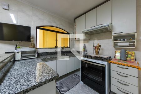 Casa à venda com 148m², 3 quartos e 3 vagasCozinha 