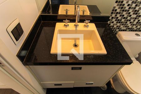 Apartamento para alugar com 118m², 2 quartos e 3 vagas Apartamento para alugar com 118m², 2 quartos e 3 vagasBanheiro da Suíte 2