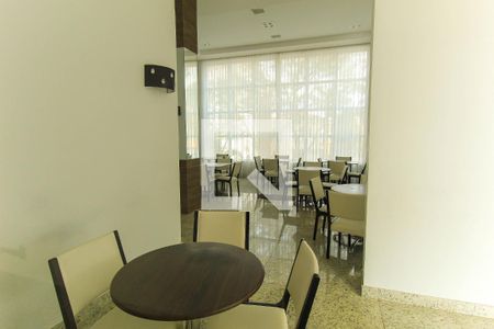 Apartamento para alugar com 118m², 2 quartos e 3 vagas Apartamento para alugar com 118m², 2 quartos e 3 vagasÁrea comum - Salão de festas
