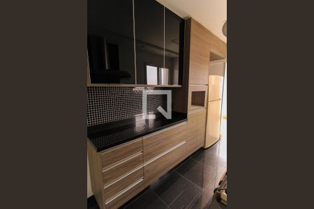 Apartamento para alugar com 118m², 2 quartos e 3 vagas Apartamento para alugar com 118m², 2 quartos e 3 vagasCozinha