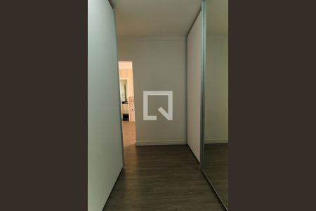 Apartamento para alugar com 118m², 2 quartos e 3 vagas Apartamento para alugar com 118m², 2 quartos e 3 vagasCloset da suíte 1