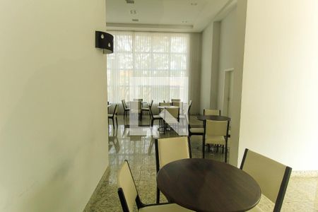 Apartamento para alugar com 118m², 2 quartos e 3 vagas Apartamento para alugar com 118m², 2 quartos e 3 vagasÁrea comum - Salão de festas