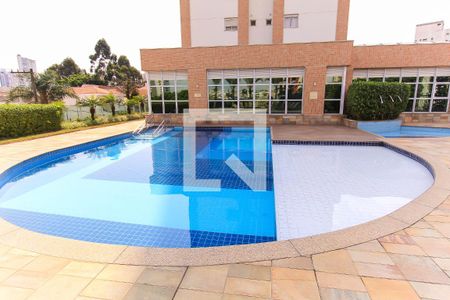 Apartamento para alugar com 118m², 2 quartos e 3 vagas Apartamento para alugar com 118m², 2 quartos e 3 vagasÁrea comum - Piscina