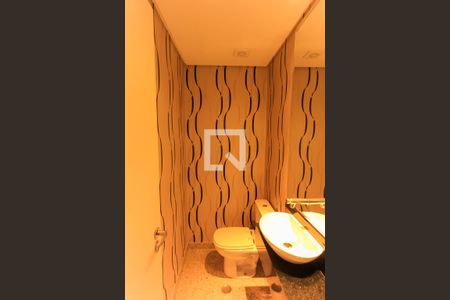 Apartamento para alugar com 118m², 2 quartos e 3 vagas Apartamento para alugar com 118m², 2 quartos e 3 vagasBanheiro