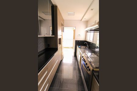 Apartamento para alugar com 118m², 2 quartos e 3 vagas Apartamento para alugar com 118m², 2 quartos e 3 vagasCozinha