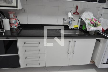 Apartamento à venda com 77m², 3 quartos e 2 vagasCozinha