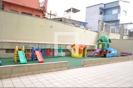 Apartamento à venda com 77m², 3 quartos e 2 vagasÁrea comum - Playground