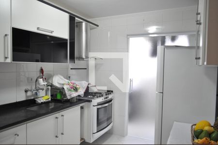 Apartamento à venda com 77m², 3 quartos e 2 vagasCozinha