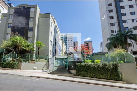 Apartamento à venda com 180m², 3 quartos e 1 vagaFachada