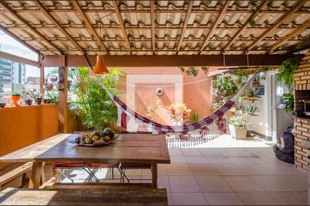 Apartamento à venda com 180m², 3 quartos e 1 vagaVaranda da cobertura 