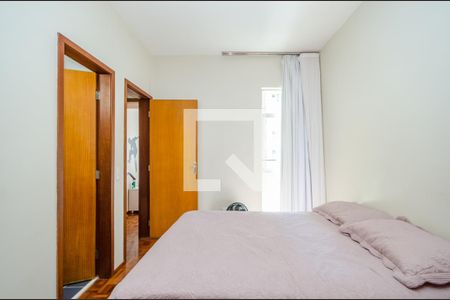 Suíte de apartamento à venda com 3 quartos, 180m² em Buritis, Belo Horizonte