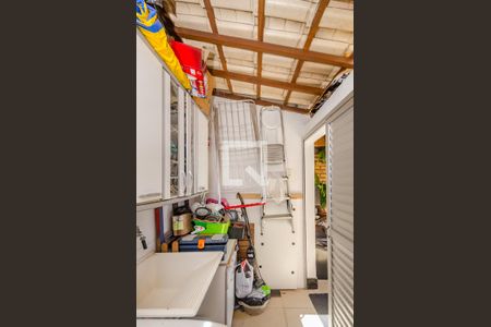 Apartamento à venda com 180m², 3 quartos e 1 vagaÁrea de Serviço