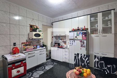 Casa à venda com 120m², 2 quartos e 2 vagasCozinha