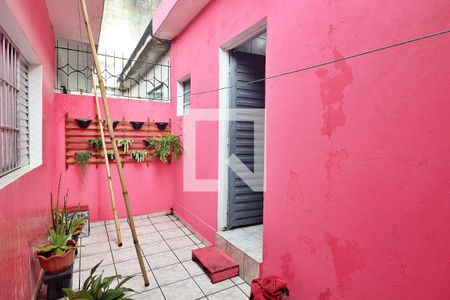 Casa à venda com 120m², 2 quartos e 2 vagasQuintal