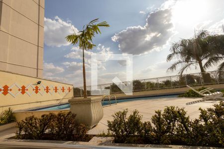 Apartamento para alugar com 80m², 3 quartos e 2 vagasÁrea comum - Piscina