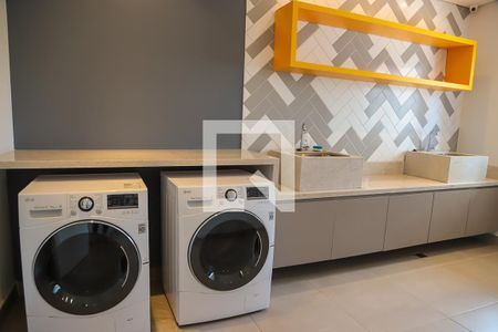 Apartamento à venda com 54m², 2 quartos e 1 vaga Apartamento à venda com 54m², 2 quartos e 1 vagaLavanderia