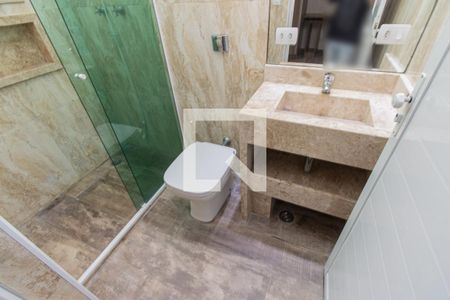 Casa à venda com 304m², 4 quartos e 6 vagasBanheiro da Suíte 3