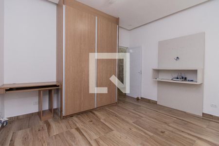 Casa à venda com 304m², 4 quartos e 6 vagasSuíte 3