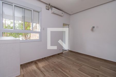 Casa à venda com 304m², 4 quartos e 6 vagasSuíte 3