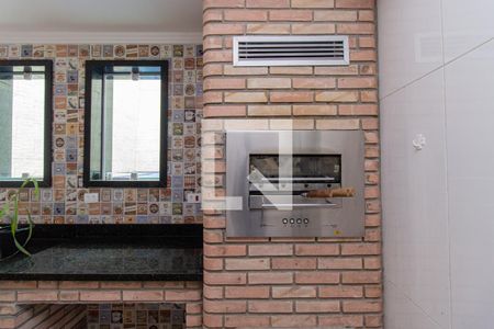 Casa à venda com 304m², 4 quartos e 6 vagasChurrasqueira e área de serviço