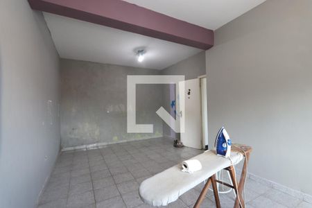 Quarto 1 de casa para alugar com 4 quartos, 150m² em Vila Bela, São Paulo