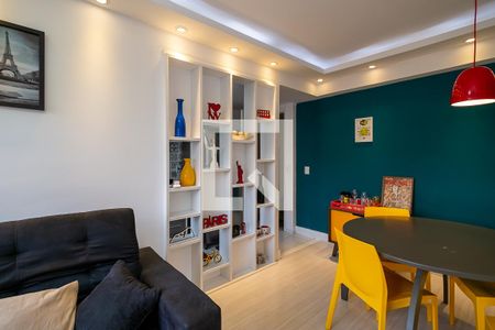 Sala de apartamento para alugar com 2 quartos, 50m² em Vila Isabel, Rio de Janeiro