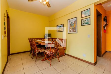 Sala de apartamento à venda com 2 quartos, 250m² em Cristal, Porto Alegre