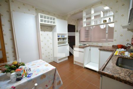 Apartamento à venda com 128m², 3 quartos e sem vagaCozinha