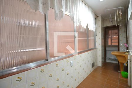 Apartamento à venda com 128m², 3 quartos e sem vagaÁrea de Serviço