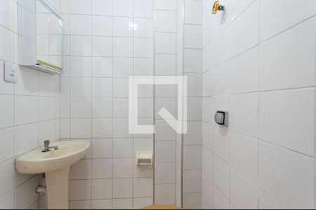 Banheiro de apartamento para alugar com 1 quarto, 40m² em Santa Cecília, São Paulo