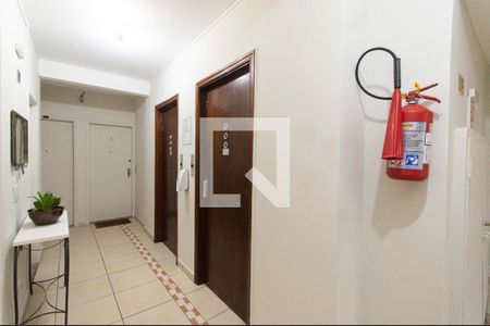 Apartamento para alugar com 40m², 1 quarto e sem vaga Apartamento para alugar com 40m², 1 quarto e sem vagaHall social