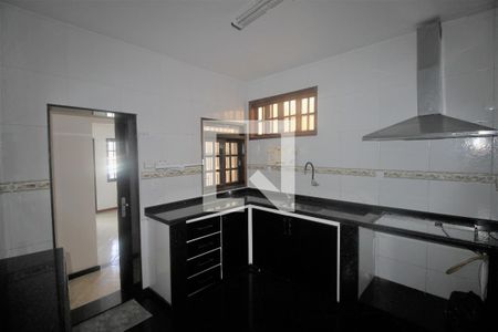 Apartamento para alugar com 100m², 2 quartos e sem vagaCozinha