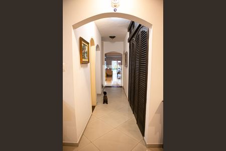 Corredor de casa à venda com 3 quartos, 500m² em Saúde, São Paulo