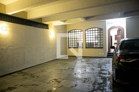 Casa à venda com 500m², 3 quartos e 4 vagas Casa à venda com 500m², 3 quartos e 4 vagasGaragem