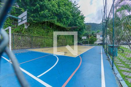 Casa à venda com 250m², 4 quartos e 2 vagasÁrea Comum Quadra