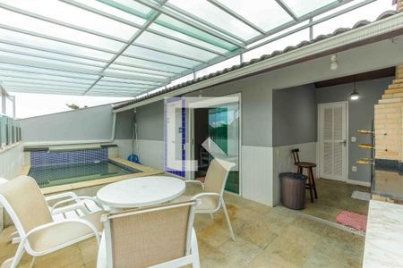 Casa à venda com 250m², 4 quartos e 2 vagasSala Privativa