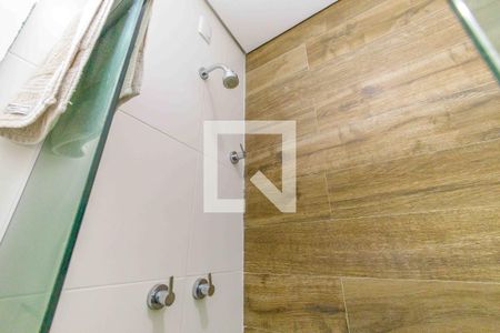 Casa à venda com 250m², 4 quartos e 2 vagasBanheiro Social