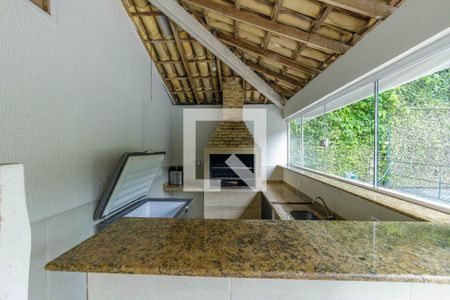 Casa à venda com 250m², 4 quartos e 2 vagasÁrea Comum Churrasqueira