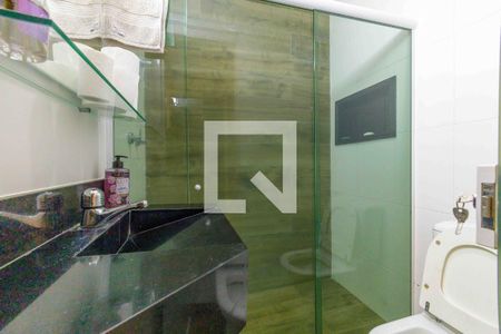 Casa à venda com 250m², 4 quartos e 2 vagasBanheiro Social