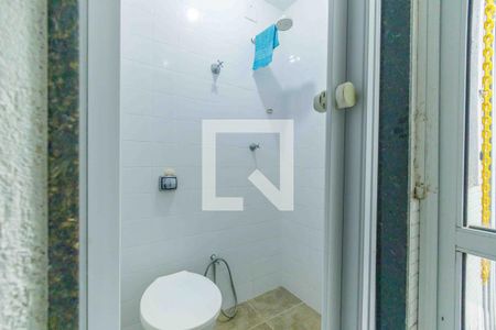 Casa à venda com 250m², 4 quartos e 2 vagasBanheiro de Serviço