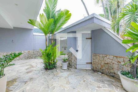 Casa à venda com 250m², 4 quartos e 2 vagasQuintal