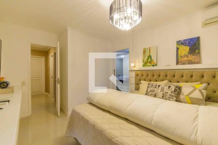 Casa à venda com 250m², 4 quartos e 2 vagasSuíte 1