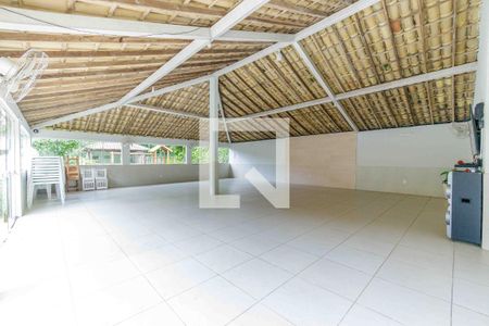 Casa à venda com 250m², 4 quartos e 2 vagasÁrea Comum Salão de Festas