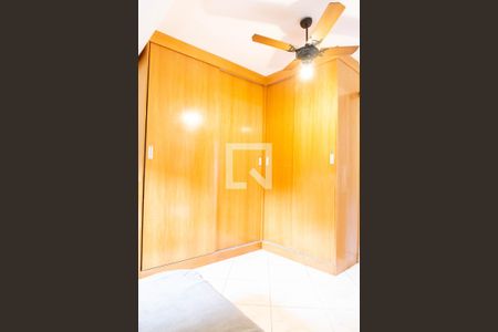 Suíte de casa à venda com 3 quartos, 500m² em Vila Moraes, São Paulo