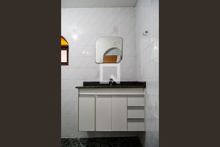 Casa à venda com 170m², 3 quartos e 2 vagasBanheiro da Suíte