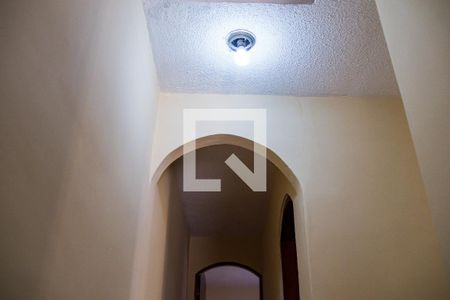 Casa à venda com 170m², 3 quartos e 2 vagasCorredor