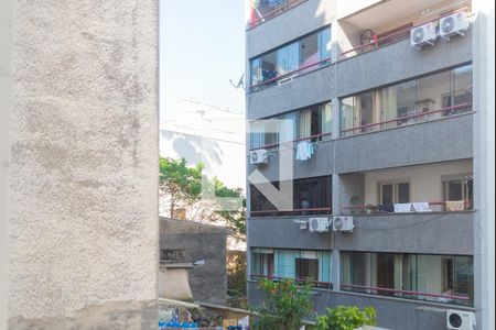 Quarto 1 - Vista de apartamento para alugar com 1 quarto, 50m² em Centro Histórico, Porto Alegre